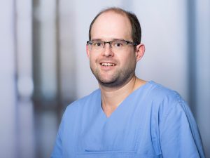 Dr. Tim Bruckmoser, Oberarzt am Institut für Anästhesie und Intensivmedizin am Klinikum Ingolstadt