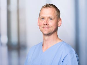 Dr. Achim Ehrt, Oberarzt am Institut für Anästhesie und Intensivmedizin am Klinikum Ingolstadt