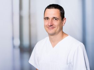 Dr. med. Guido Brosinger, Oberarzt der Klinik für Kinder- und Jugendchirurgie am Klinikum Ingolstadt