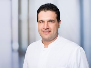 Sam Zaboli, Oberarzt der Klinik für Neurochirurgie im Klinikum Ingolstadt