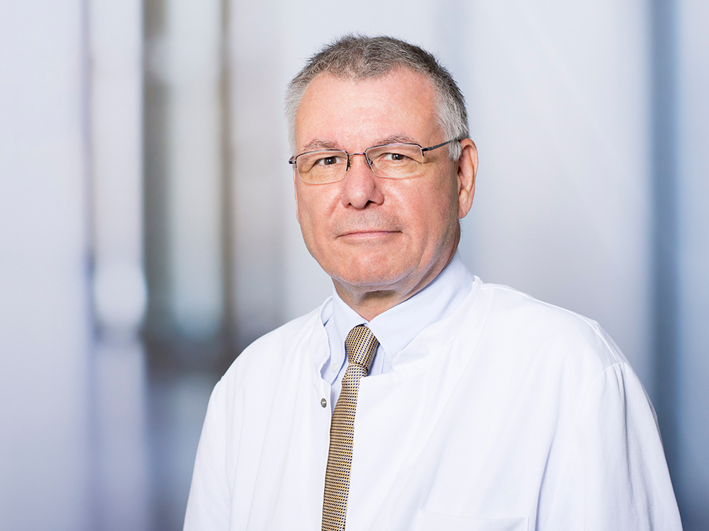 Prof. Dr. Thomas Pollmächer, Direktor des Zentrums für psychische Gesundheit