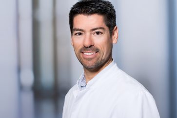 Dr. Jan-Eric Zinndorf, Oberarzt für Plastische- und Ästhetische Chirurgie im Klinikum Ingolstadt