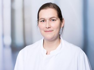 Dr. Elisabeth Bartolf, Oberärztin der Klinik für Urologie im Klinikum Ingolstadt