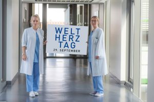 Dr. Theresia Englmeier und Dr. Jacqueline Gümmer, Oberärztinnen der Medizinischen Klinik I am Klinikum Ingolstadt